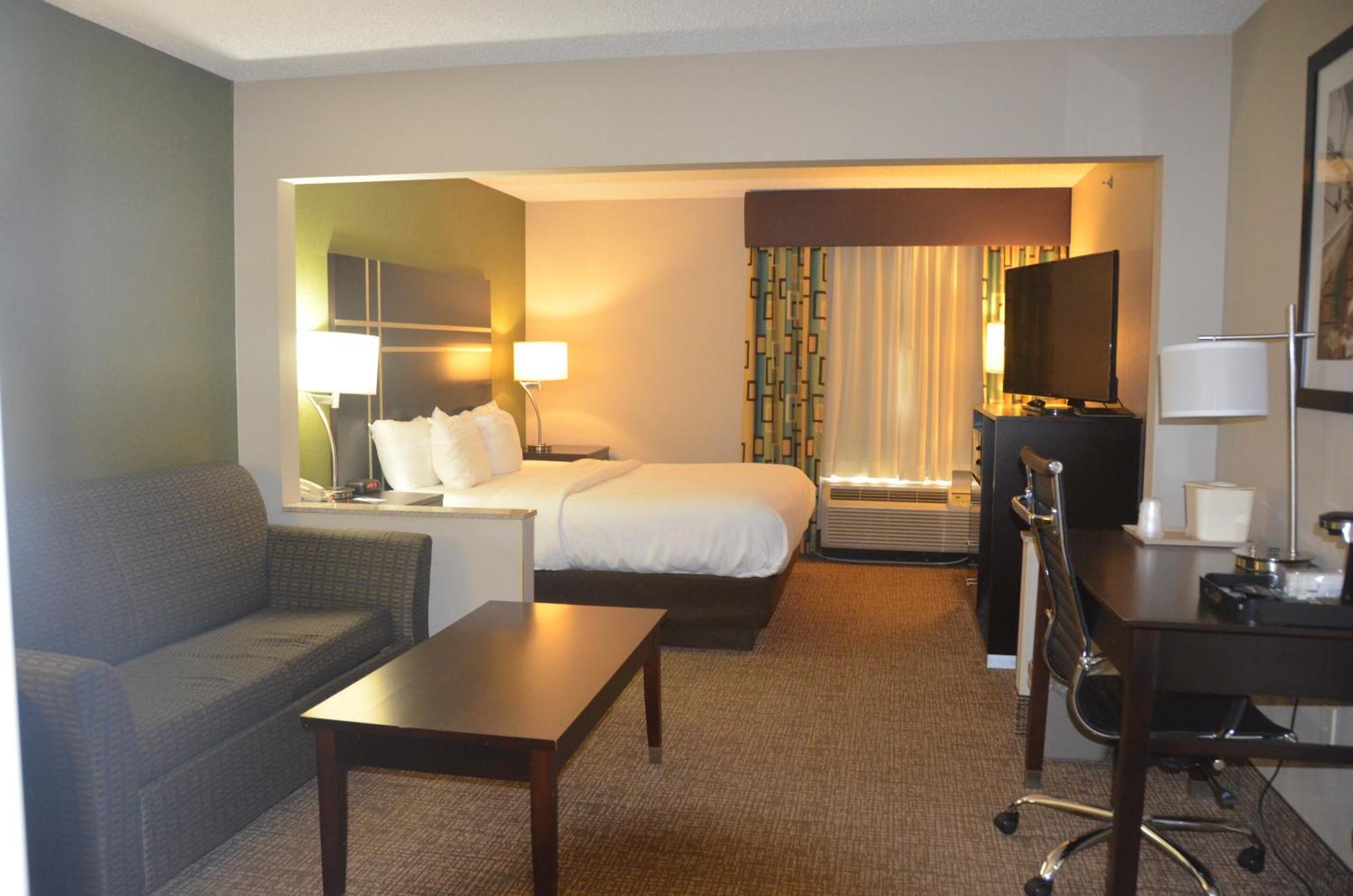 Comfort Inn & Suites Maumee - Toledo I80-90 Εξωτερικό φωτογραφία